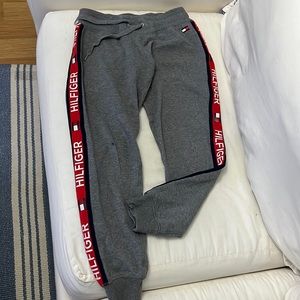 Tommy Hilfiger pants. XS.